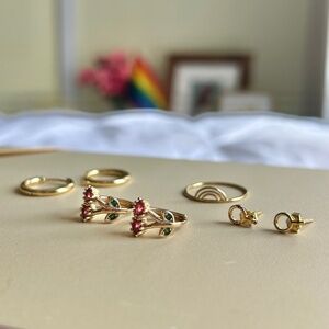 Gold Jewelry Lot | 3 Sets of Earrings, 1 Ring